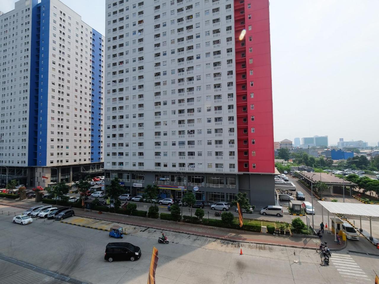 Modern Studio At Green Pramuka City Apartment Near To Shopping Center By Travelio Jakarta Buitenkant foto